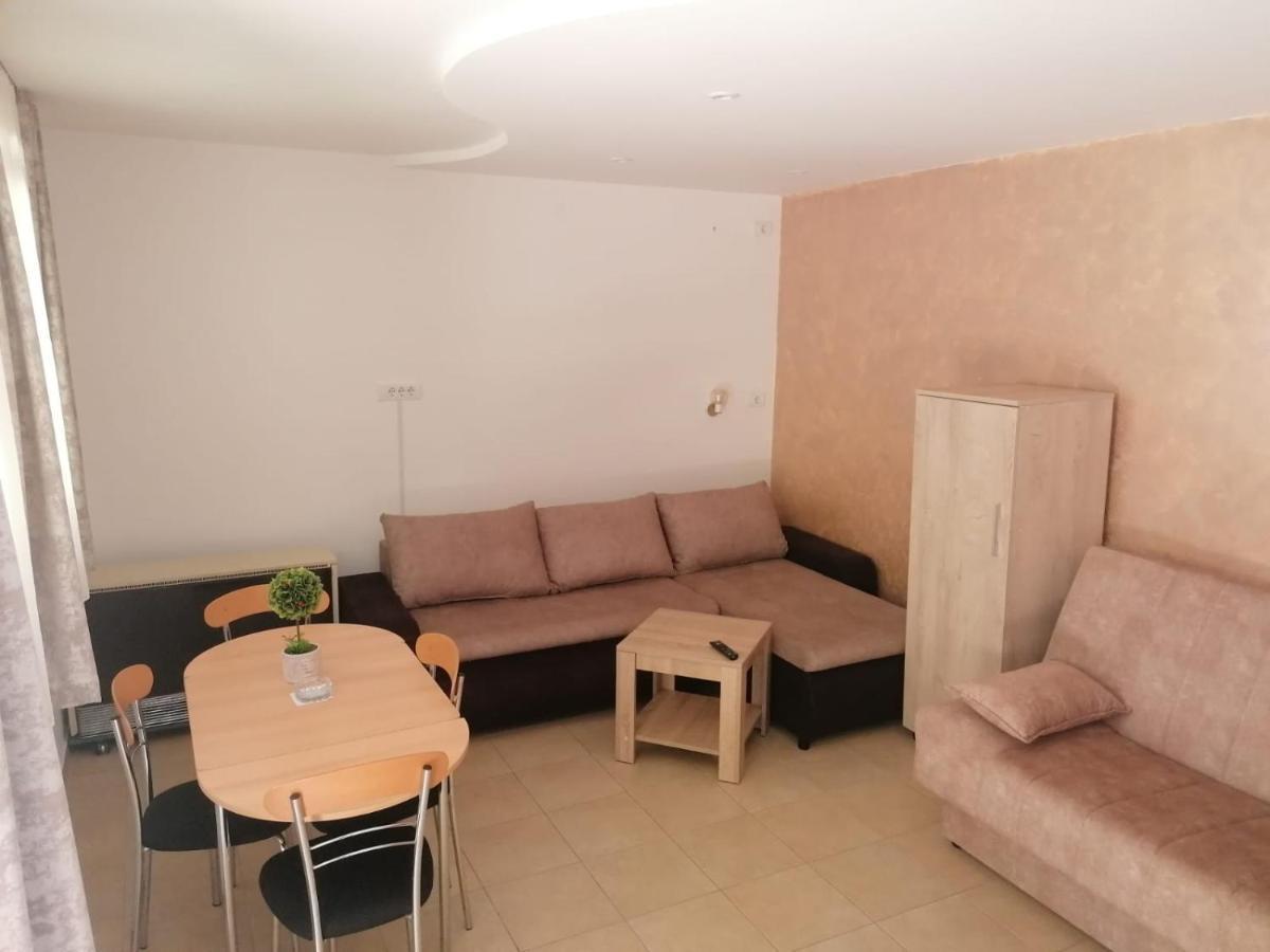 Vikendica Matovic Ovcar Banja Apartment Bagian luar foto